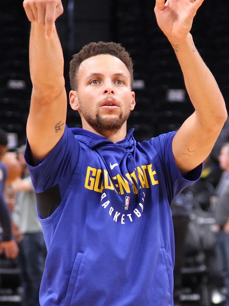 Stephen Curry Net Worth 2026 — How the Greatest Shooter in NBA History Built a $160 Million Fortune